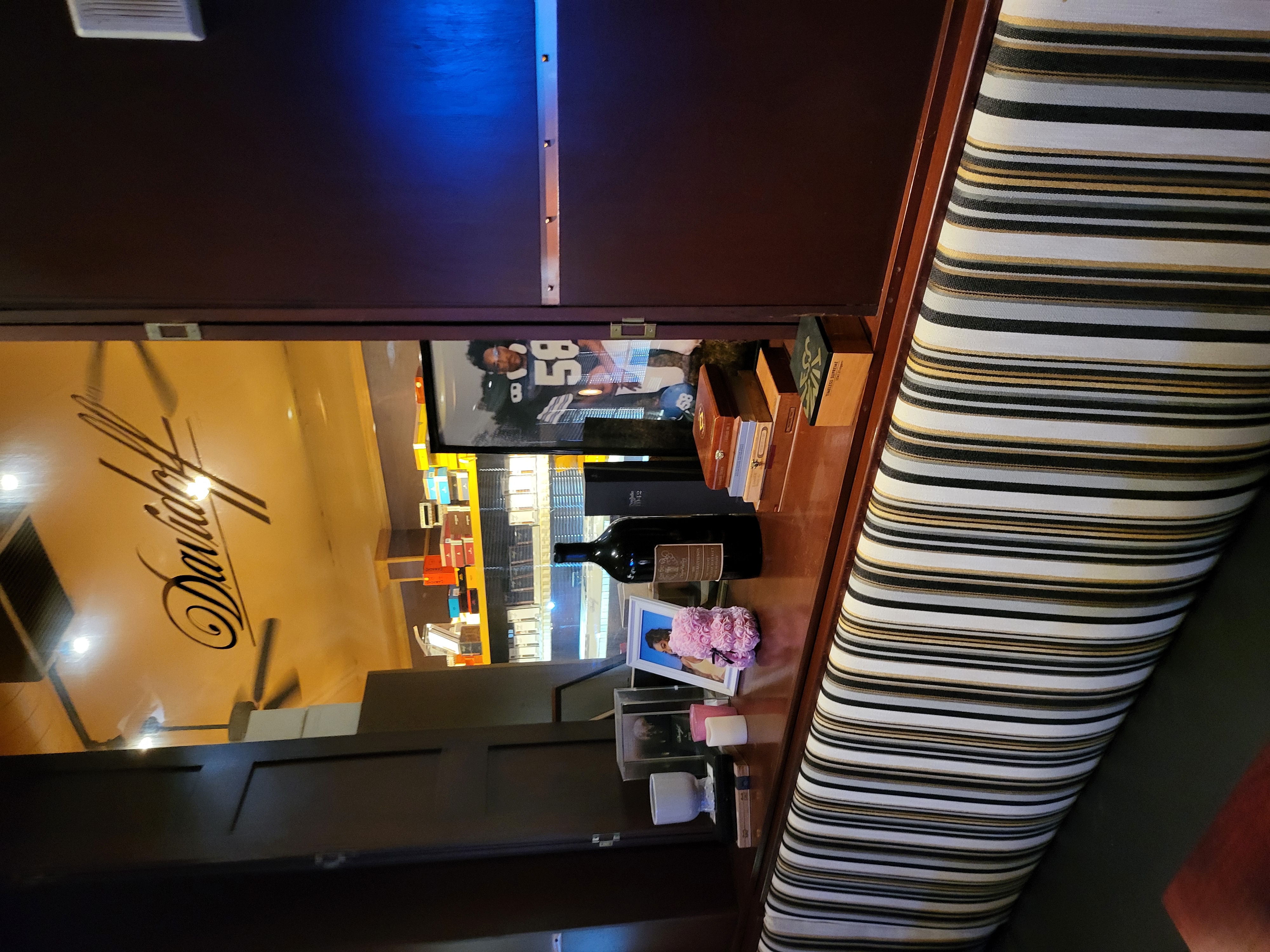restaurant — Dantanna's (founder field photo)