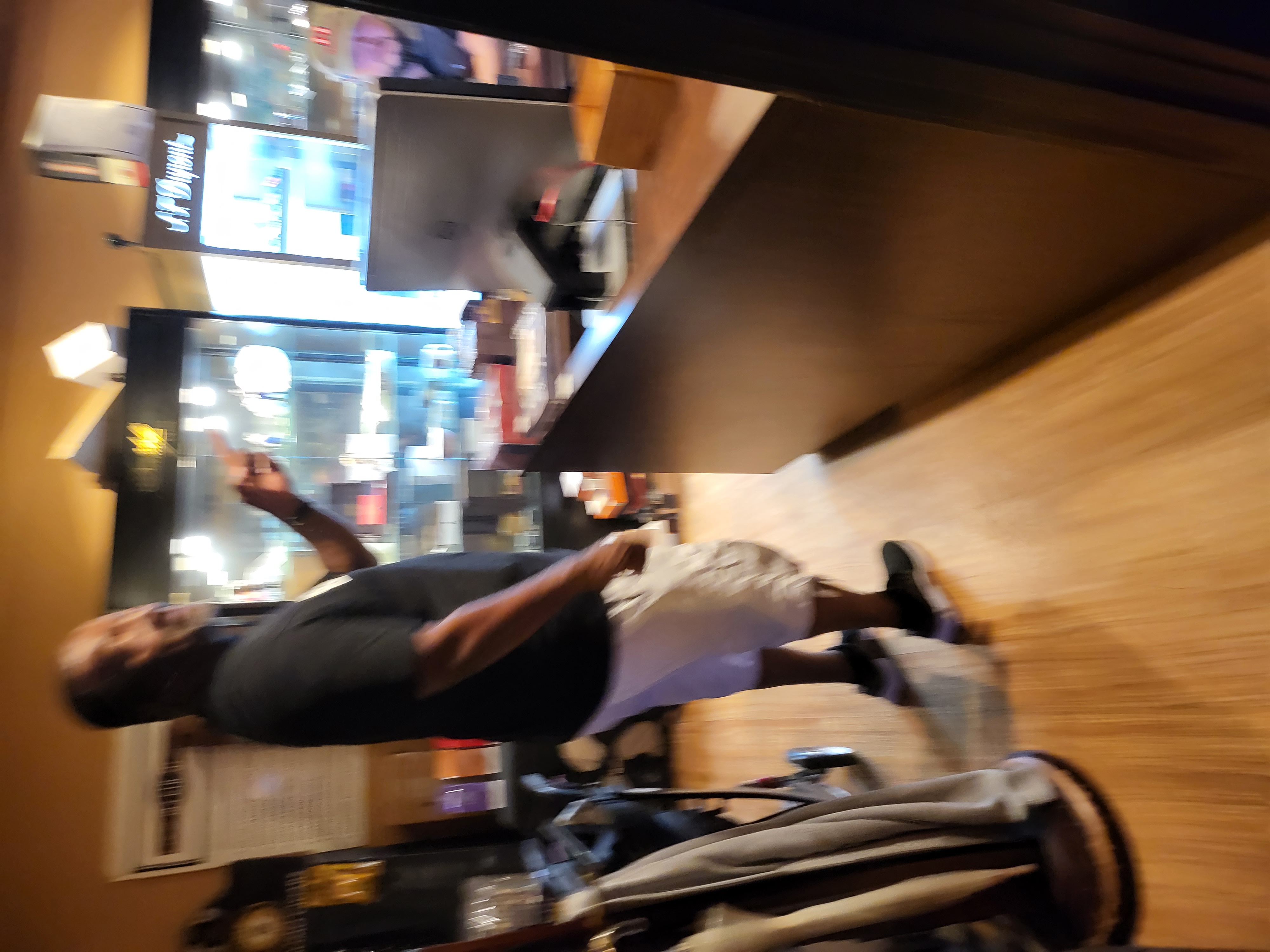 restaurant, lobby, drinks — Dantanna's (founder field photo)
