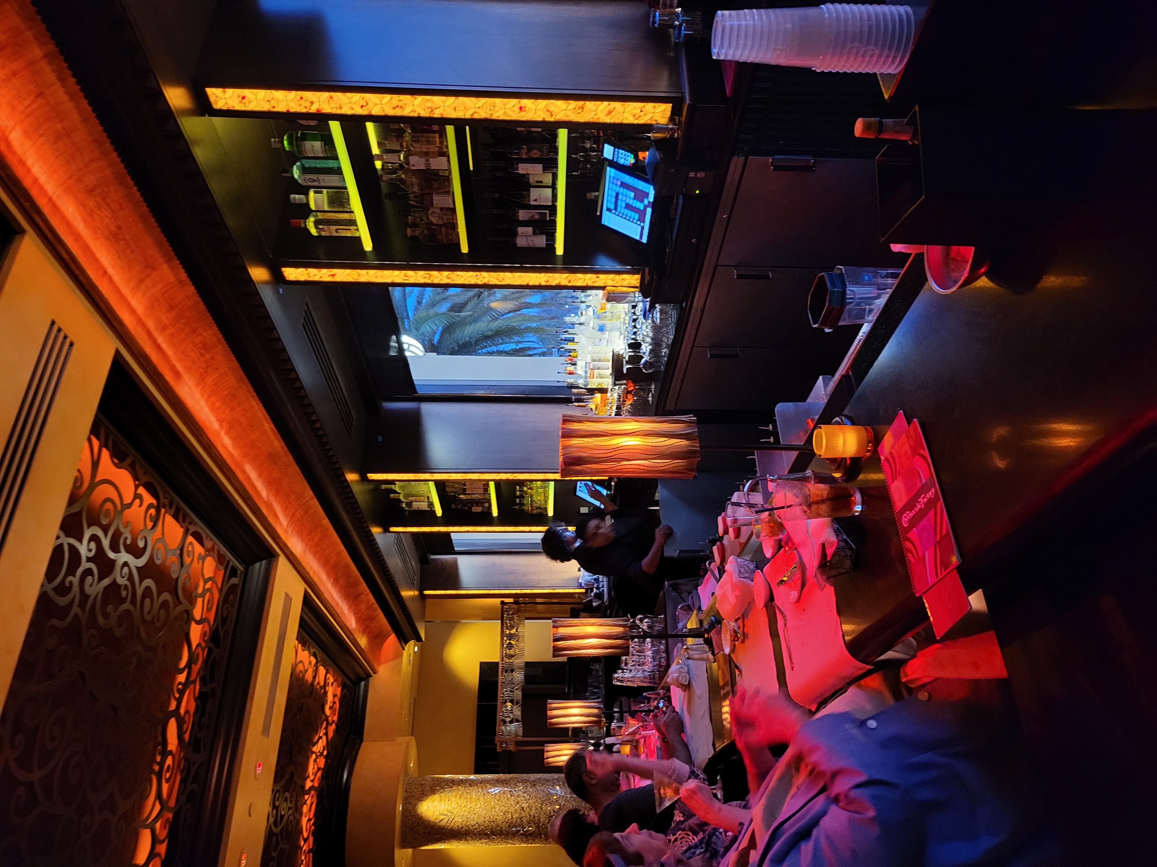 restaurant, lobby — The Cheesecake Factory (founder field photo)